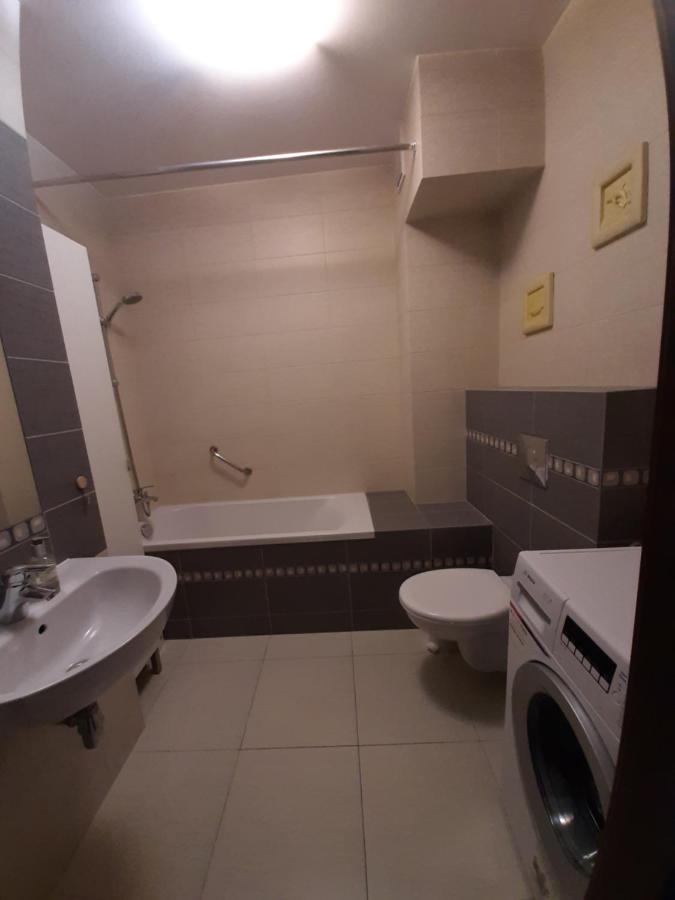 Apartamento Apartament Di Trevi - Klimatyzacja Breslavia Exterior foto